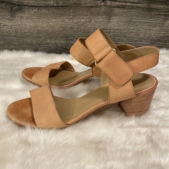 Stuart Weitzman Broadband Slingback City Leather Sandal/Heel - Picture 5 of 12